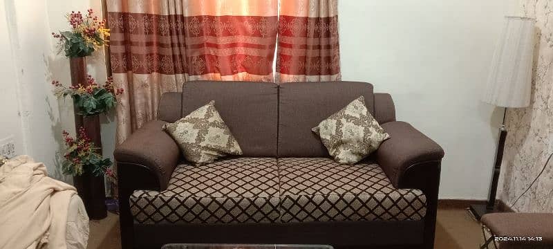 2 seater 3 sofa set 0