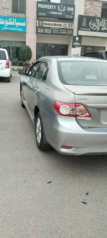 Toyota Corolla Altis 2012 2