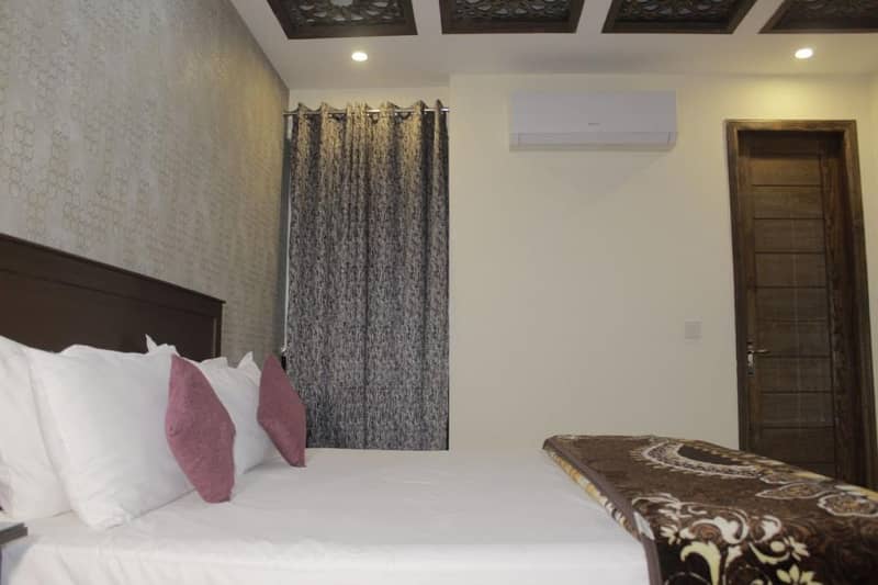 8 Marla Fully Furnished Apartments Available In DHA Phase 8,Almost Brand New 3 Bedroom Apartments, 14