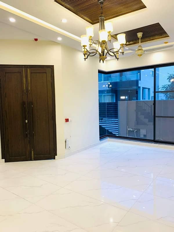 5 marla beautiful design house for rent in dha phase 3 7