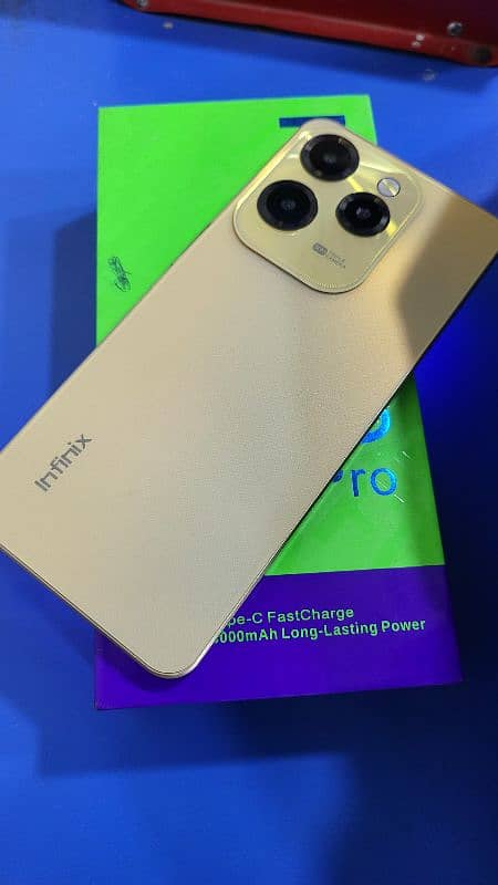 infinix hot 40pro 1