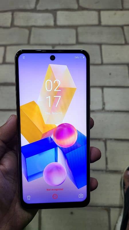 infinix hot 40pro 7