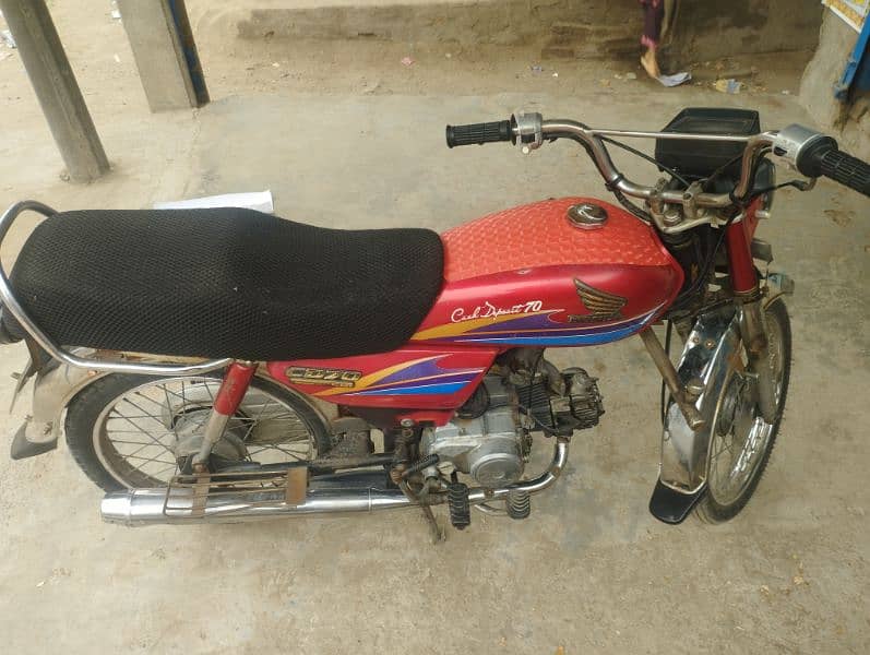 honda cc70 for sale  price 49000 hai copy fail sab Kuch hai 3