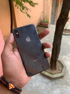 iPhone X 64GB  NON PTA not