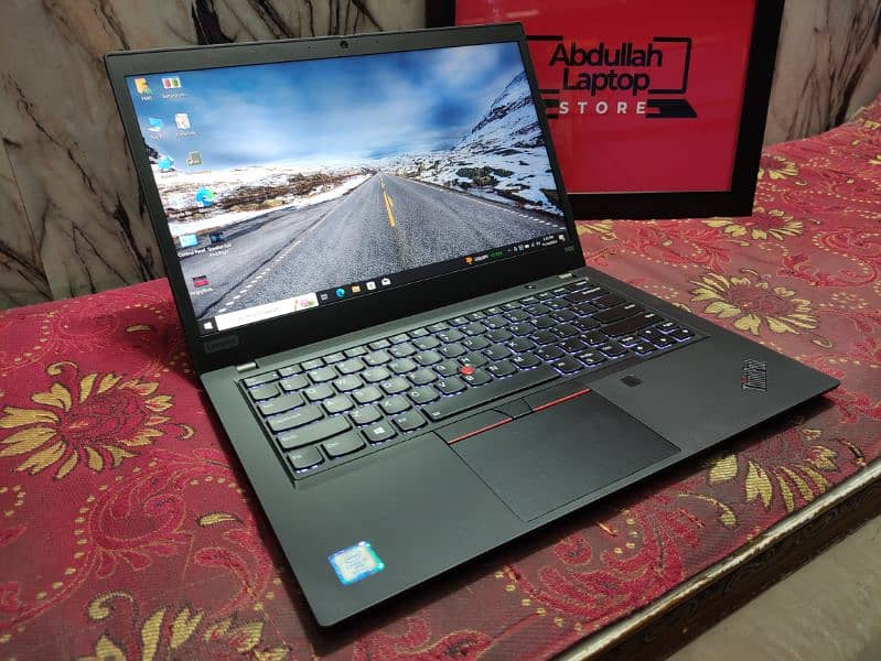 Lenovo Thinkpad T490 (Ci7 8th Gen) A plus condition with BL keyboards 2