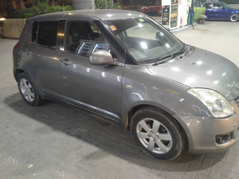 Suzuki Swift 2011 4