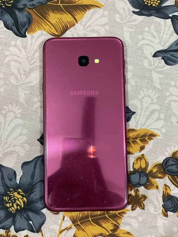 samasung galaxy j4+ 2/32 pta approved 2