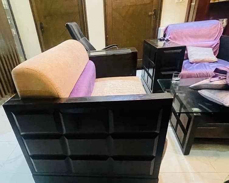 Sofa Set for Sale 3-2-1 with 1 Big Table and 2 Small Tables 3