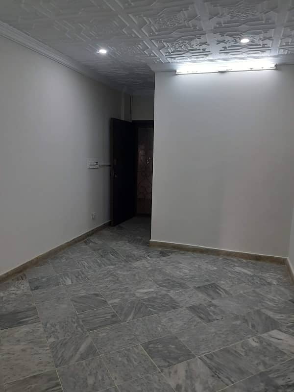 G/11 markaz 1st floor 11x39 office available for rent real piks 1