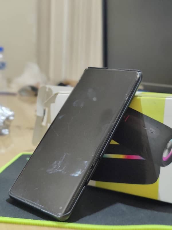 One plus 8  official pta approved in mint condition for urgent sale 5