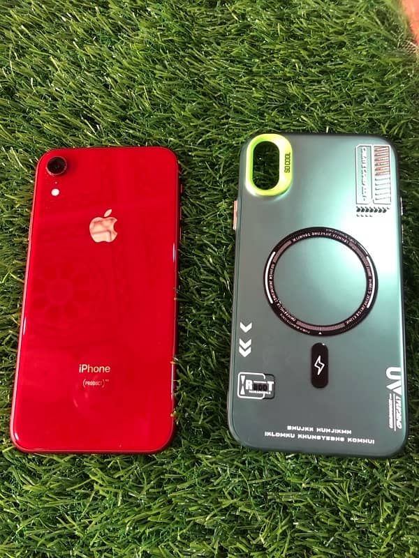 iPhone XR 0