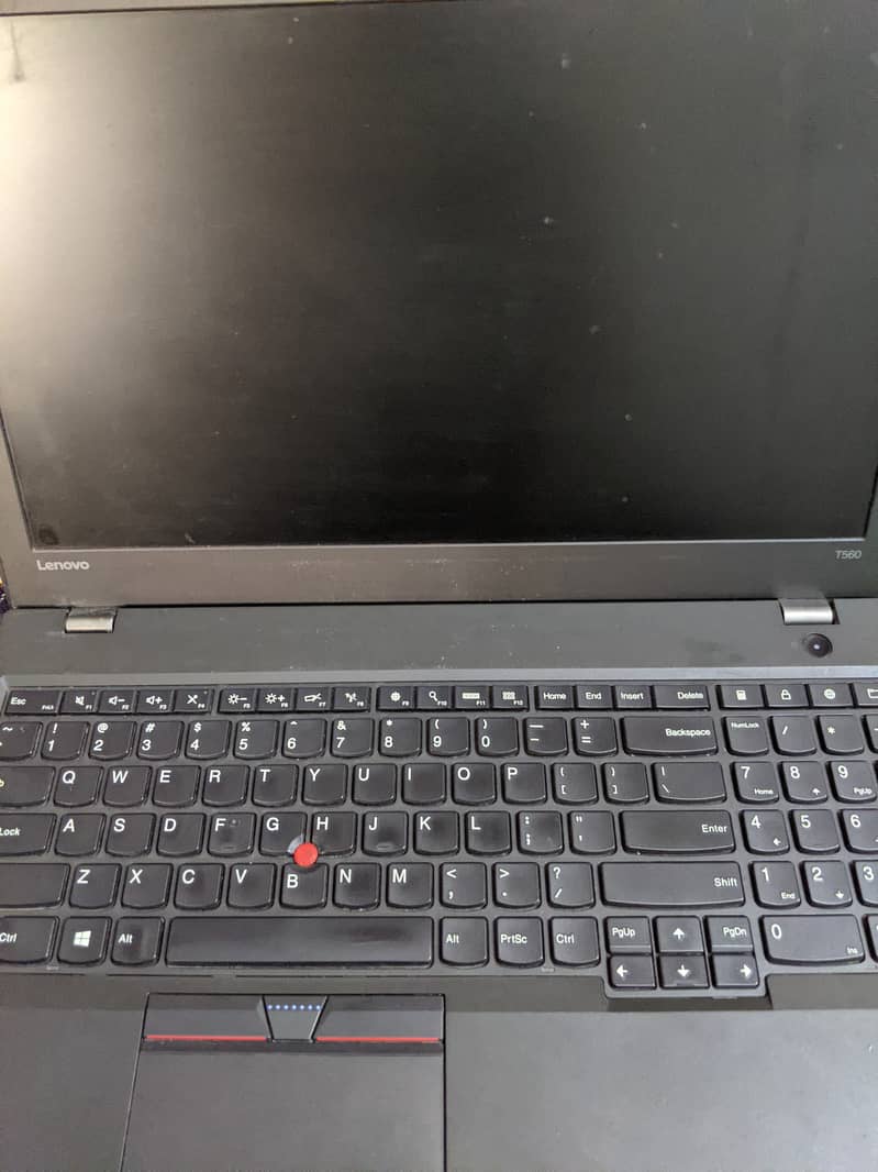 Lenovo Laptop T-560 1