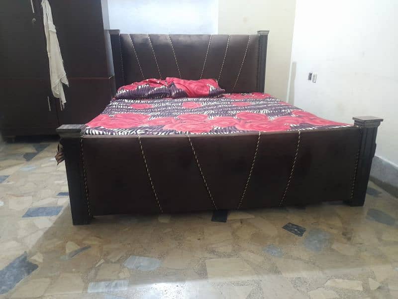 king size bed for sale 0