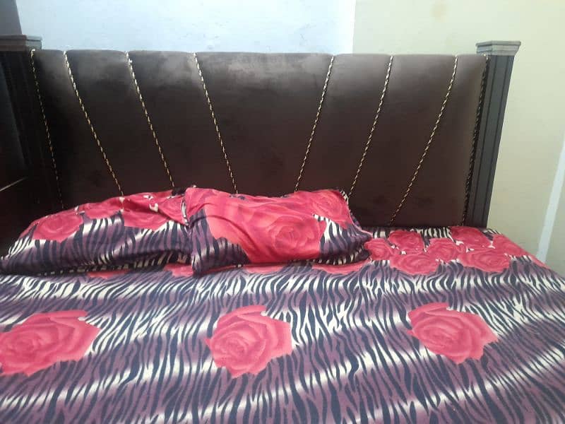 king size bed for sale 1