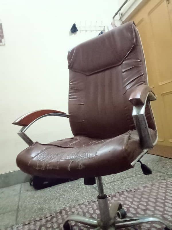 Office Rolling Chair 4