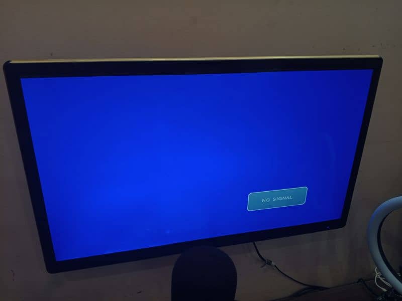 Samsung Lcd For Sell 1