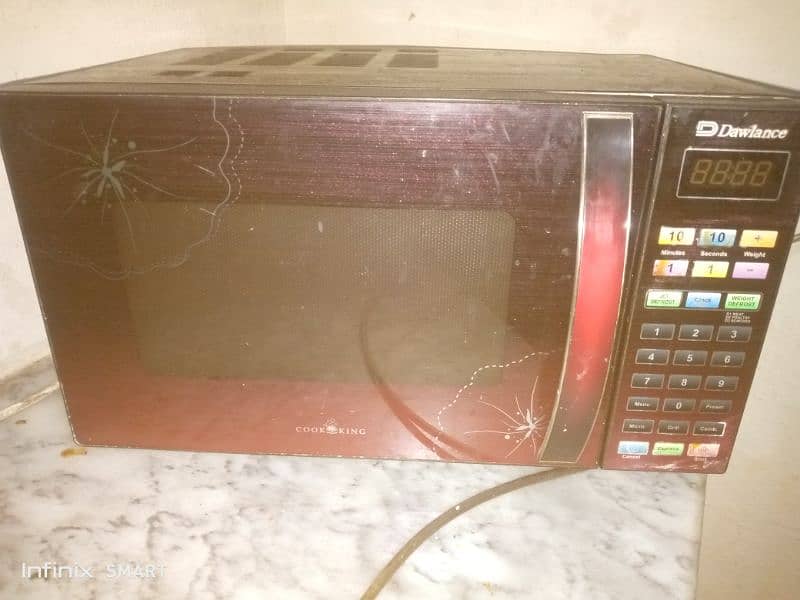 Dawlance microwave oven 1