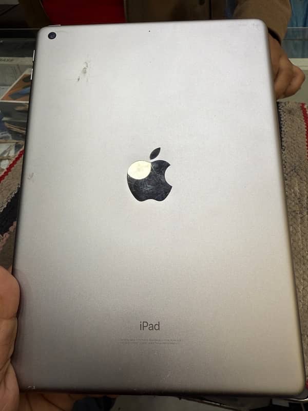 i pad (5th generation ) 3