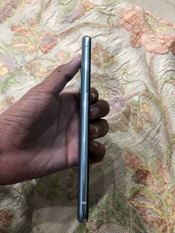 one plus 8t 1