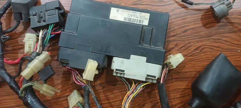 honda cbr 929 rr 2001 ecu and wiring 3