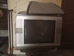 TCL tv 24 inches for sale (read ad carefully)