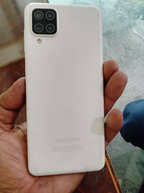 samsung A12 0