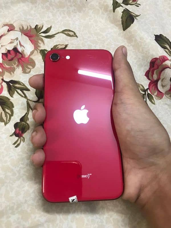 iPhone SE 2020 0