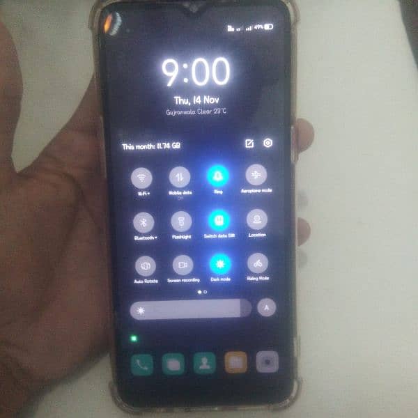 Realme 5i condition 10/8 (4/64) 1