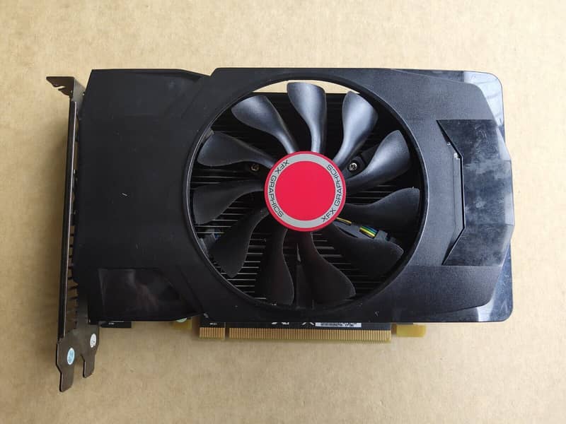 RX560 SERIES AMD RADEON 2GB GOOD CONDITION 0