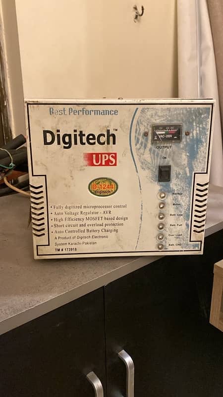 Digitech UPS D-1244 With batteries 0