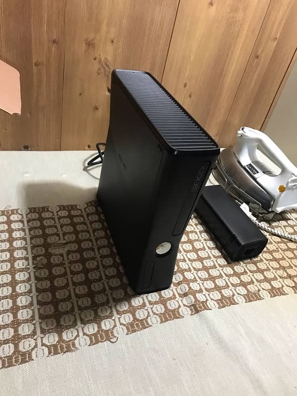 xbox 360 slim 1