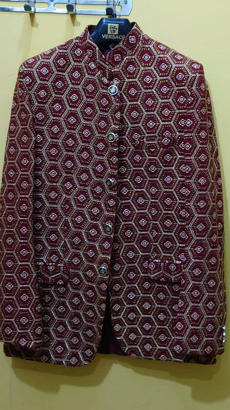 Men Maroon Tilla Work design Court 6