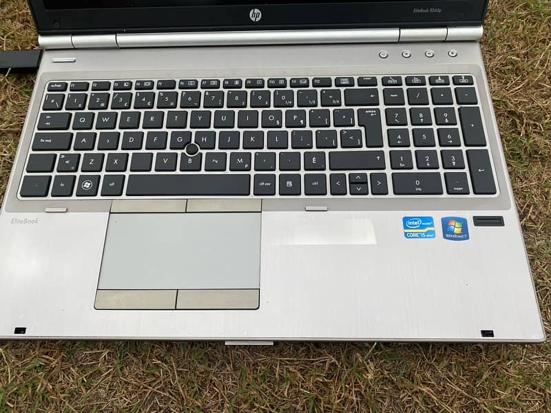 Laptop for sale Core i5 2nd generation 1