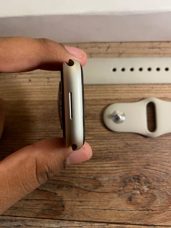 Apple watch series 8 45mm[100%battery health]  0317//5555//069 2