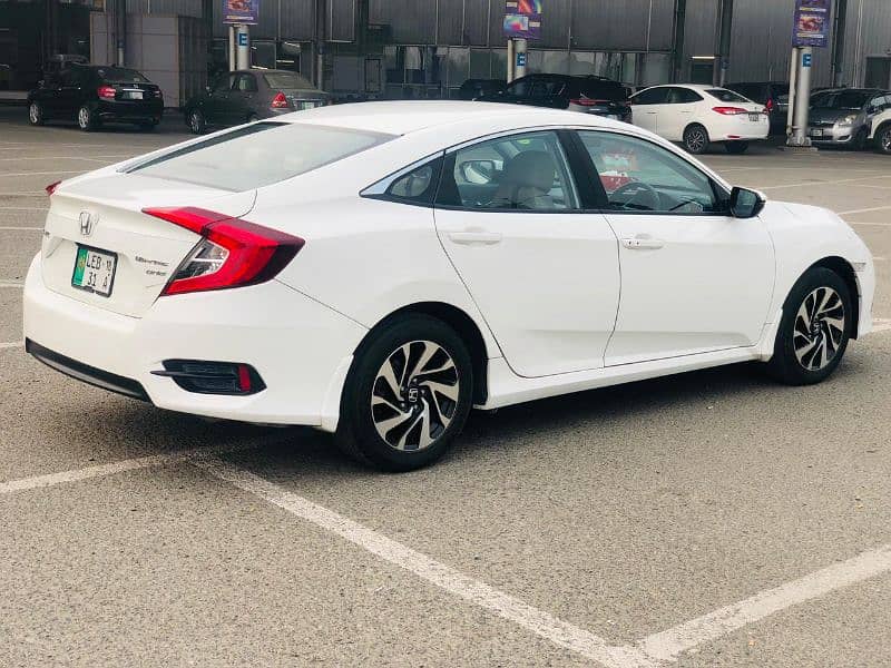 Honda Civic VTi Oriel 2018 13