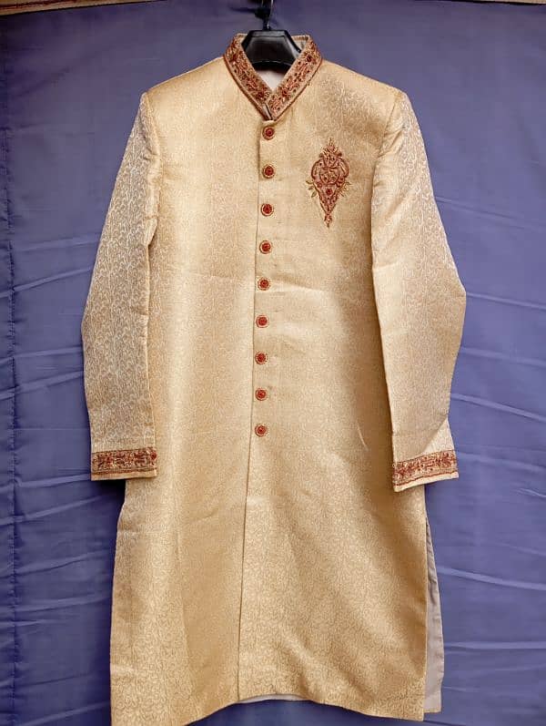 sherwani kulla & khussa just one time used same new condition 0