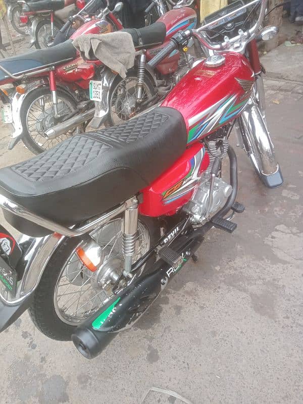 Honda 125 Condition 10by 10 1