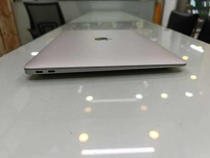 MacBook air m1 | 16gb ram 5