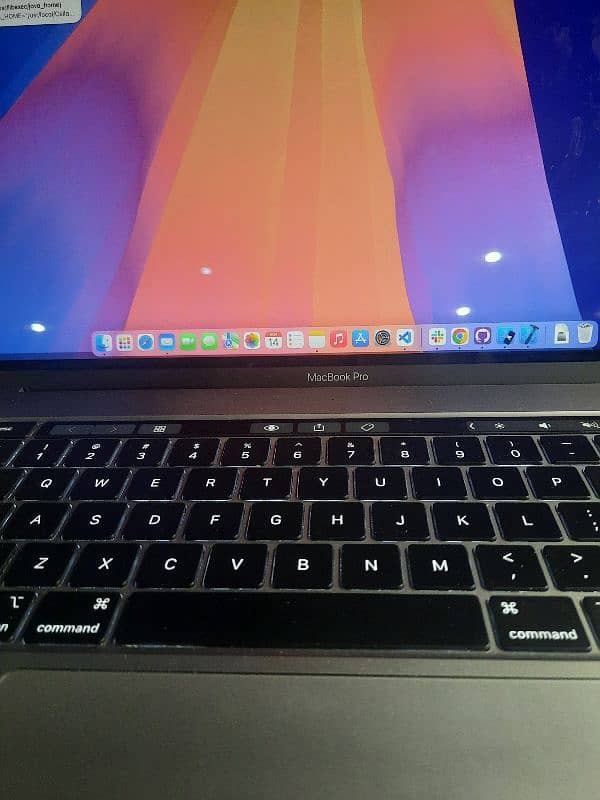 macbook pro m1 8/256gb 0