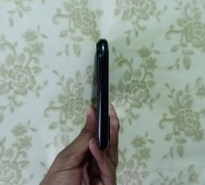 Iphone 7+ 128GB (Official Pta Approved) 5