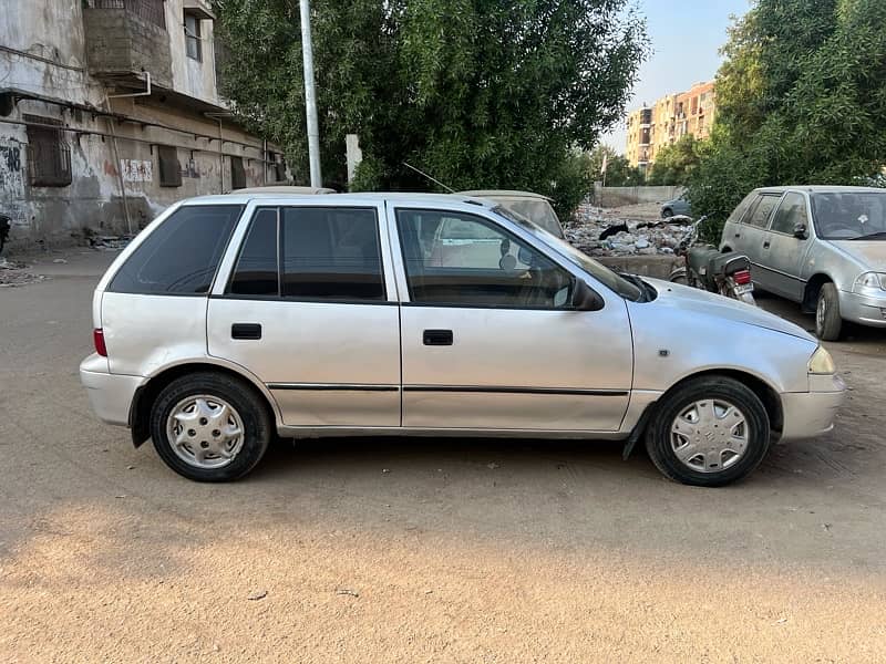 Suzuki Cultus VXL 2004 4