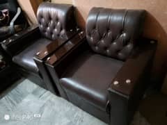 URGENTLY SALE SOFA SET