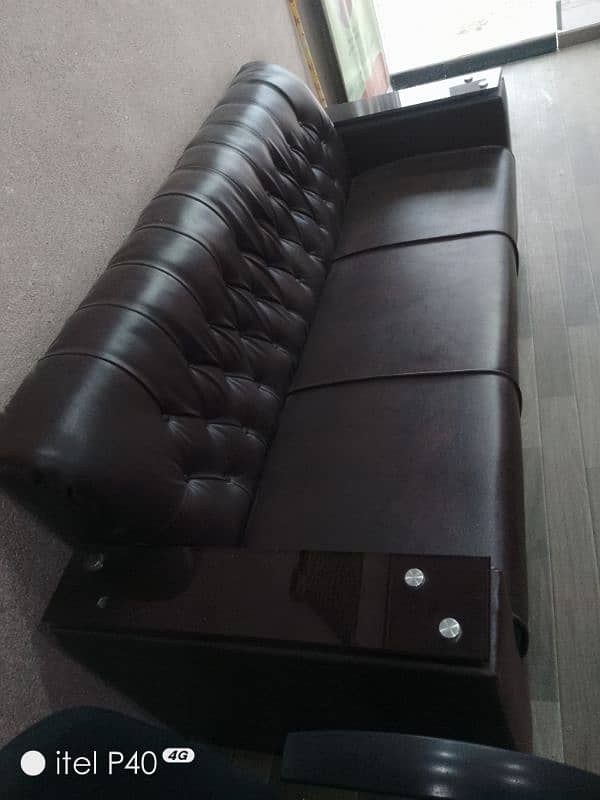 URGENTLY SALE SOFA SET 3