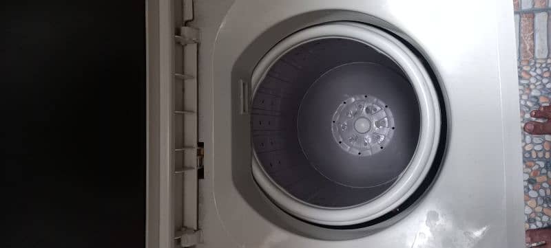 iZone Washing Machine 4