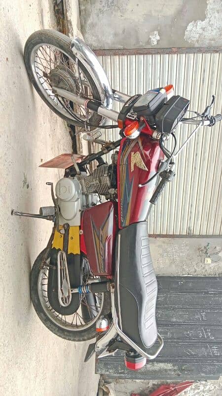 Honda 125 19 model 0