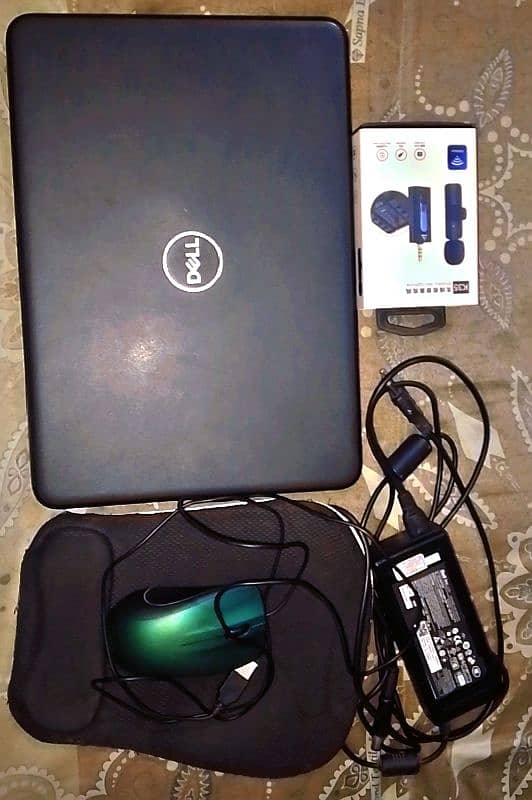 Dell latitude 3300 with full accessories 0