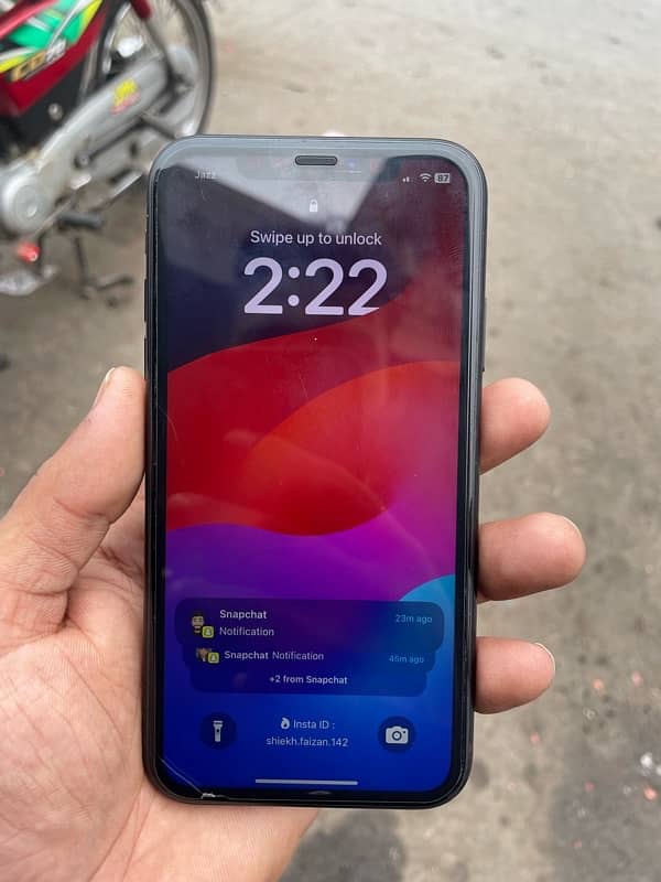 iPhone XR Non PTA Sim glitched 0