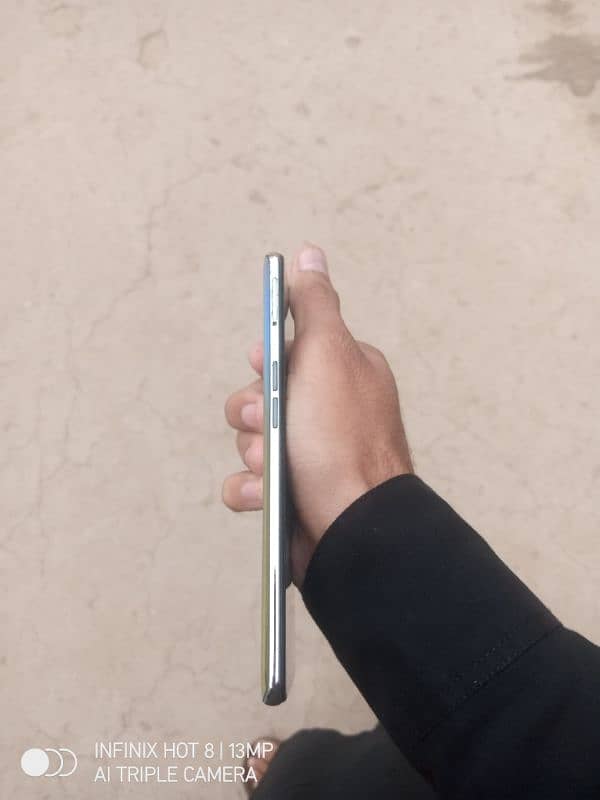 oppo reno 5 6gb128gb All ok set hai 6