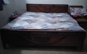 bed for sale price negotiable