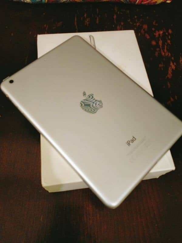 Apple ipad mini 2 5